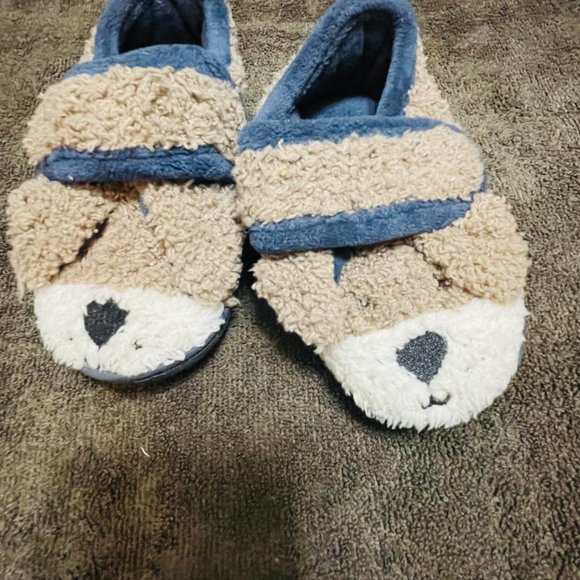 BUNDLE - Five Kids Shoes - US Size 5 - 7 - Picture 6 of 15